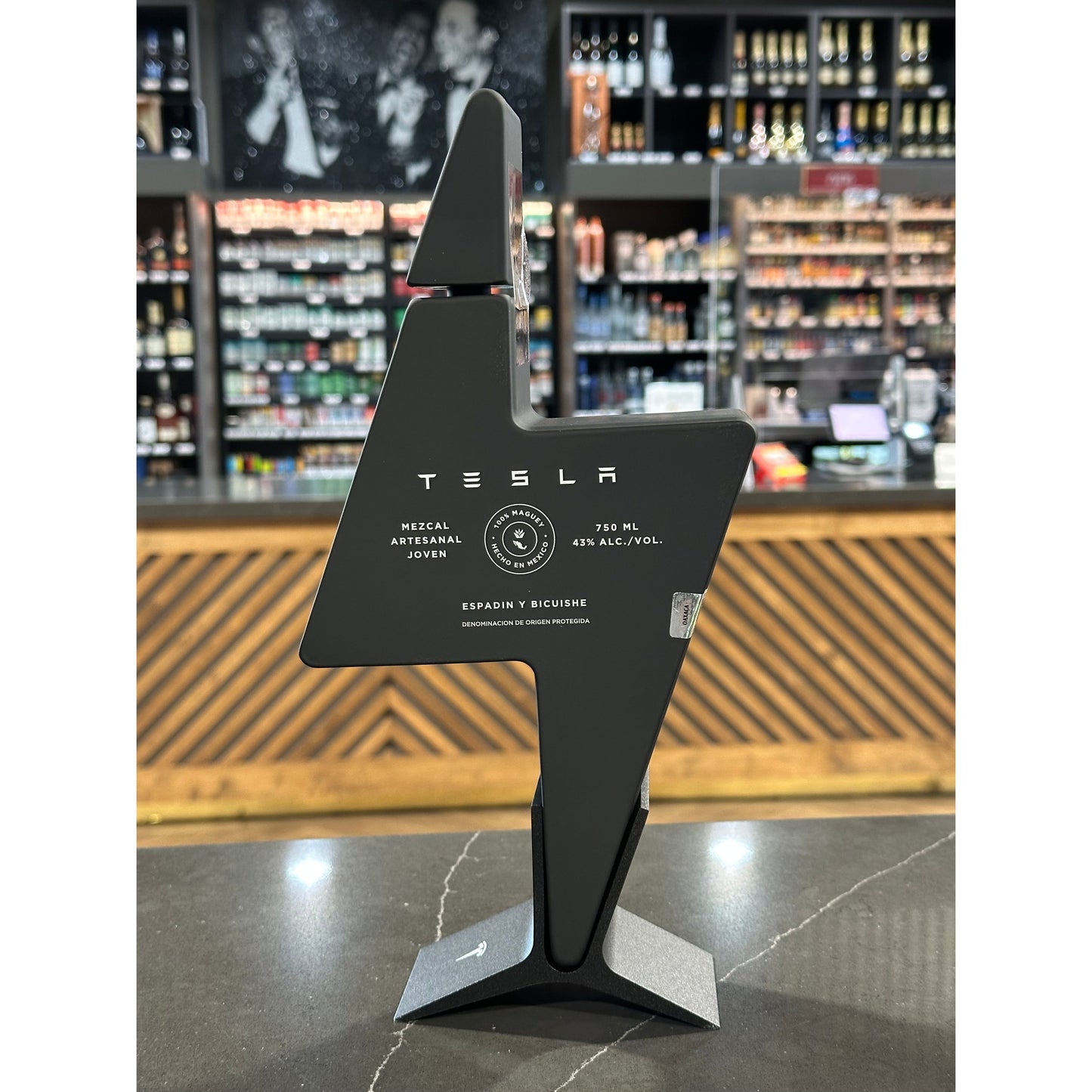 Tesla Mescal Artesanal Joven Espadin
