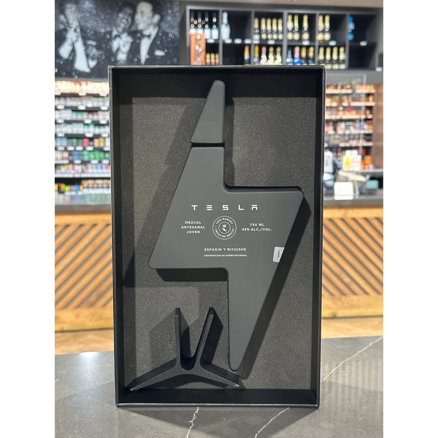 Tesla Mescal Artesanal Joven Espadin