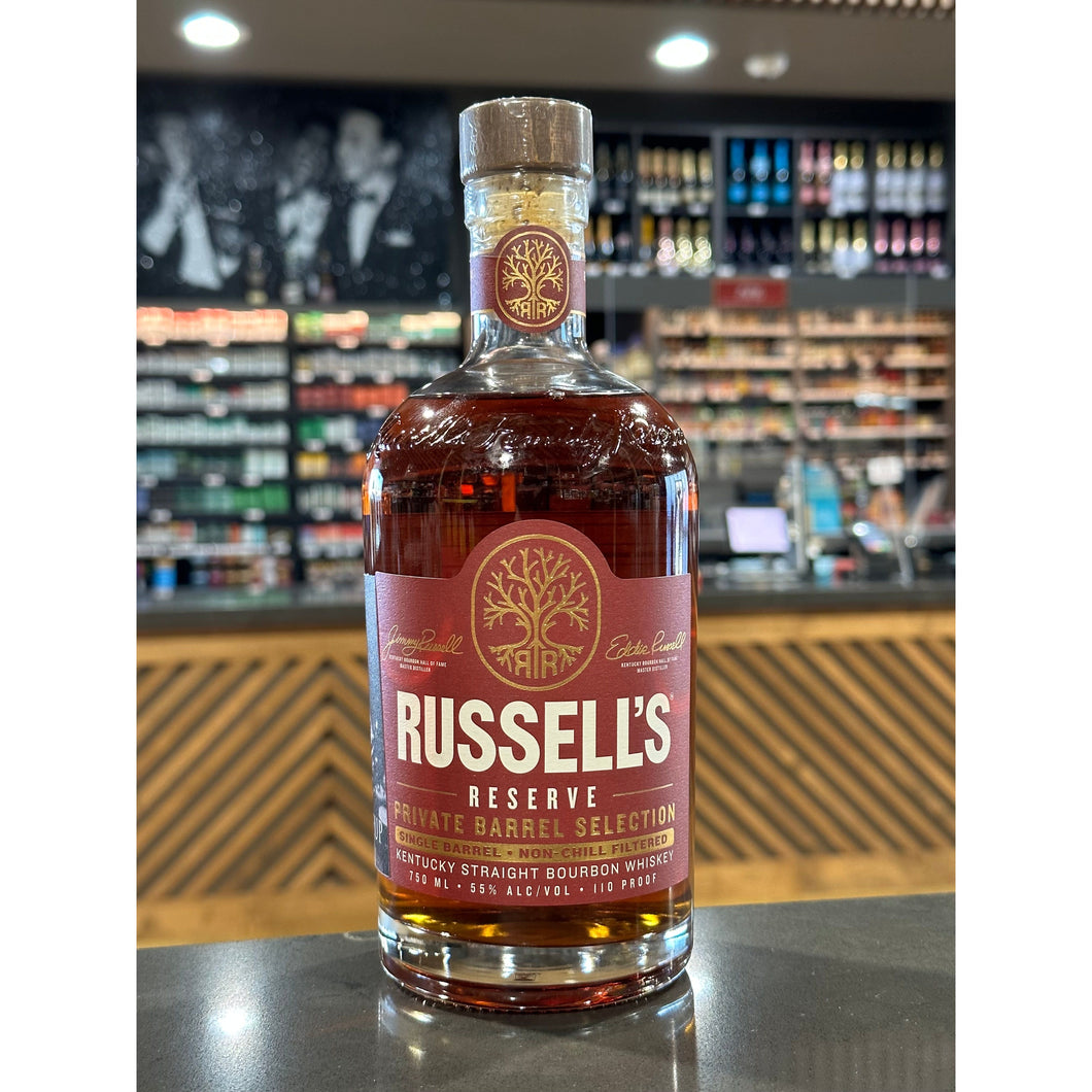 RUSSELL’S RESERVE | LIQUOR LINEUP PRIVATE BARREL SELECTION