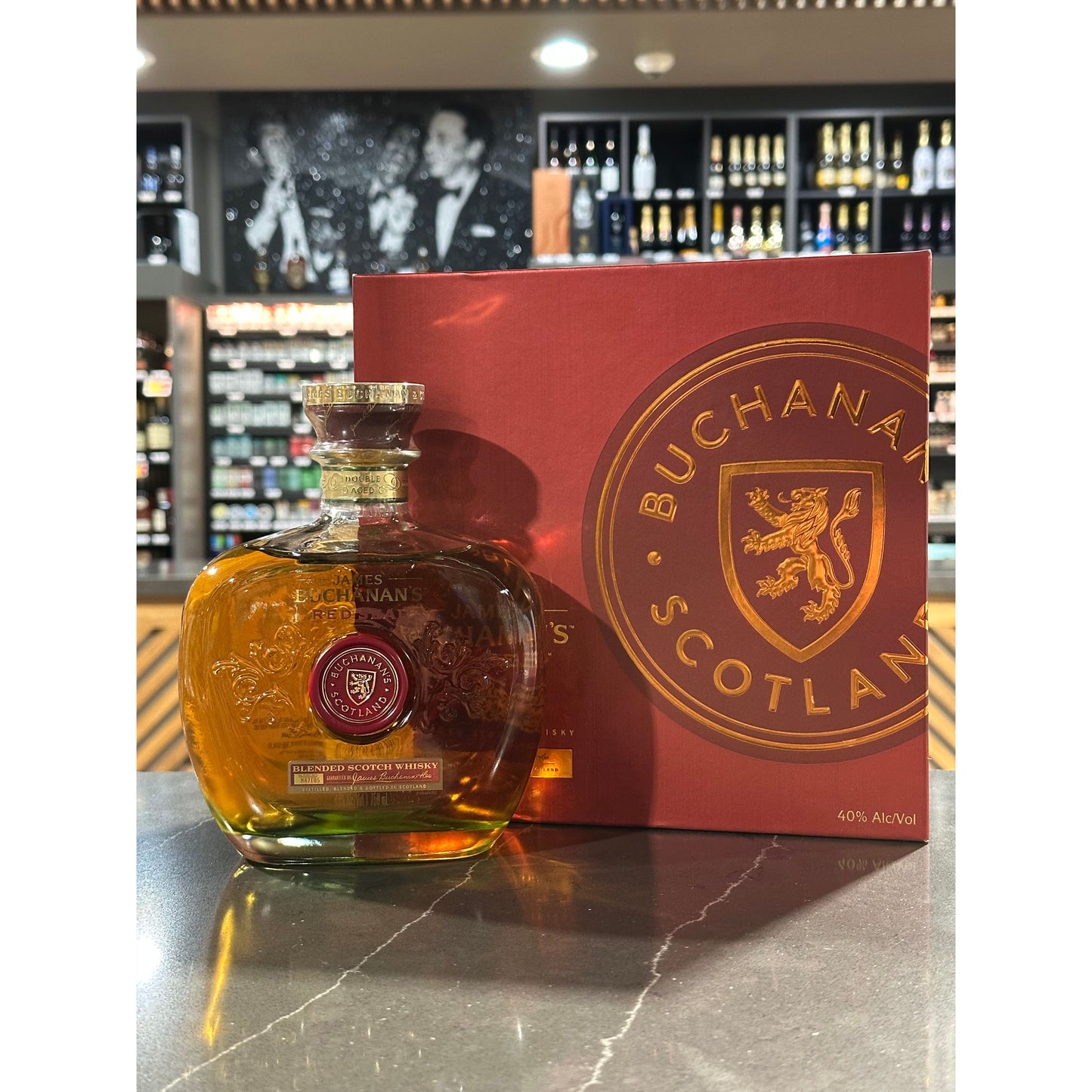 CM Buchanan Red Seal Aged 21 Years Blended Scotch Whisky