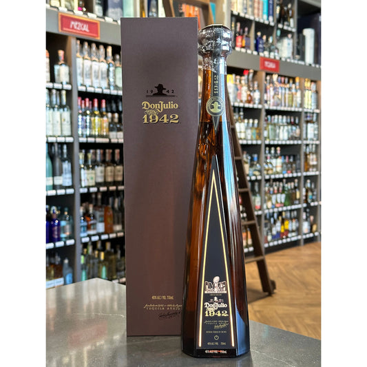 DON JULIO 1942 | TEQUILA AÑEJO | SUPER BOWL EDITION