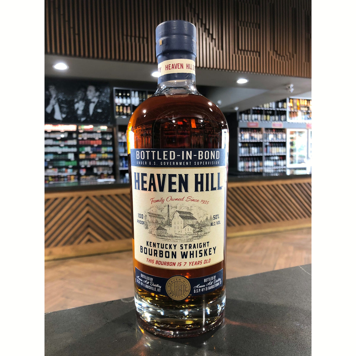 Heaven Hill BottledInBond 7 Year Old Kentucky Straight Bourbon W